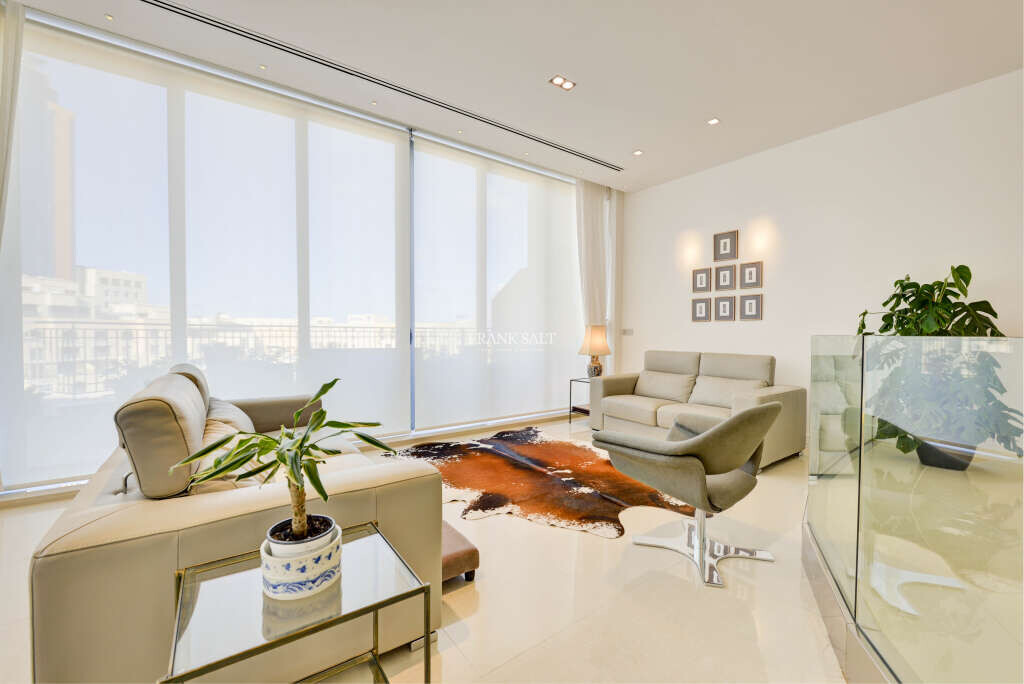 Portomaso, 3 Bedrooms Bedrooms, ,2 BathroomsBathrooms,For Sale,FRSA-916377