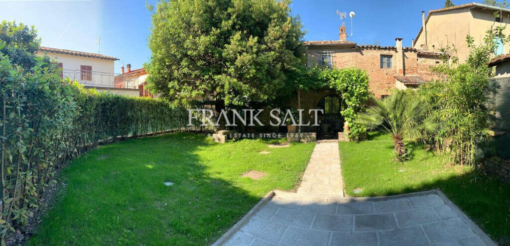 Tuscany, Arezzo, 2 Bedrooms Bedrooms, ,1 BathroomBathrooms,For Sale,FRSA-424962