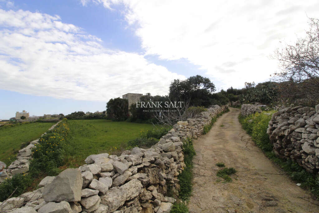 Zebbug, 3 Bedrooms Bedrooms, ,1 BathroomBathrooms,For Sale,FRSA-042654