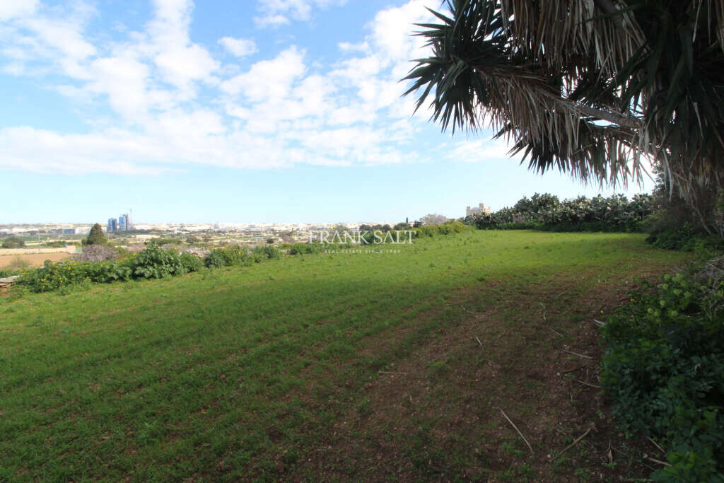 Zebbug, 3 Bedrooms Bedrooms, ,1 BathroomBathrooms,For Sale,FRSA-042654