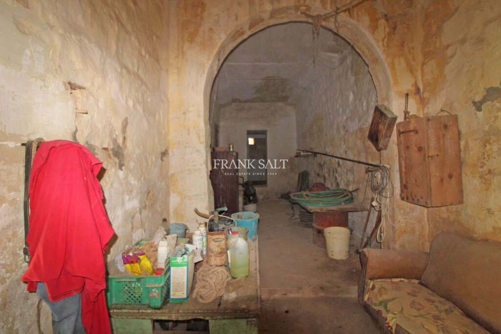 Zebbug, 3 Bedrooms Bedrooms, ,1 BathroomBathrooms,For Sale,FRSA-042654