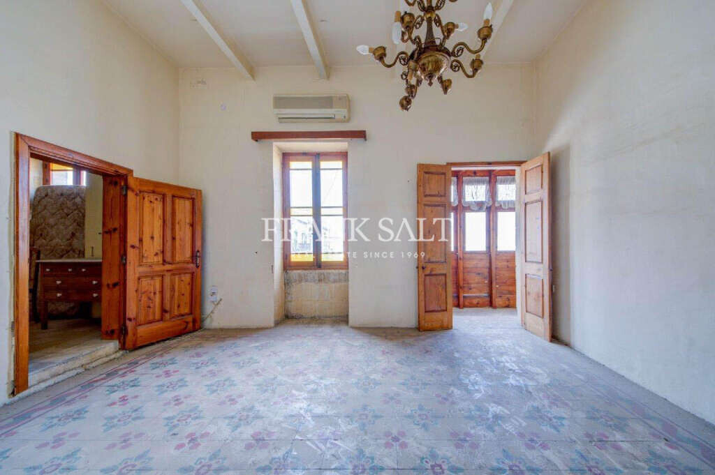 Cospicua, 3 Bedrooms Bedrooms, ,For Sale,FRSA-321462