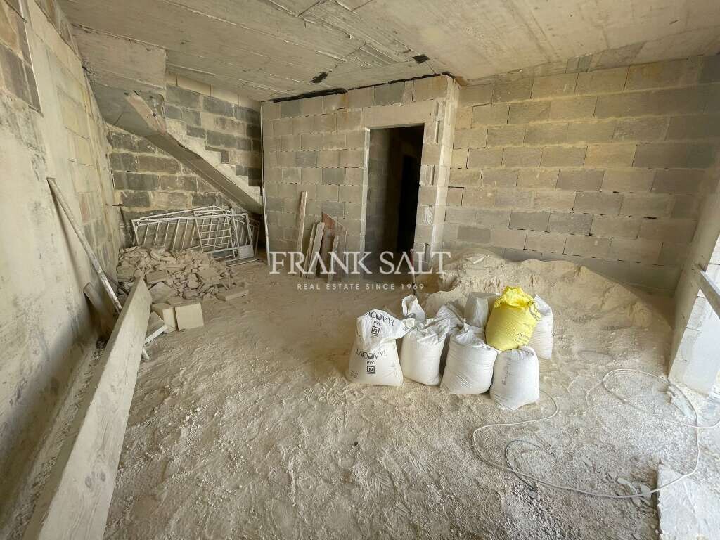 Birzebbugia, 3 Bedrooms Bedrooms, ,1 BathroomBathrooms,For Sale,FRSA-853439