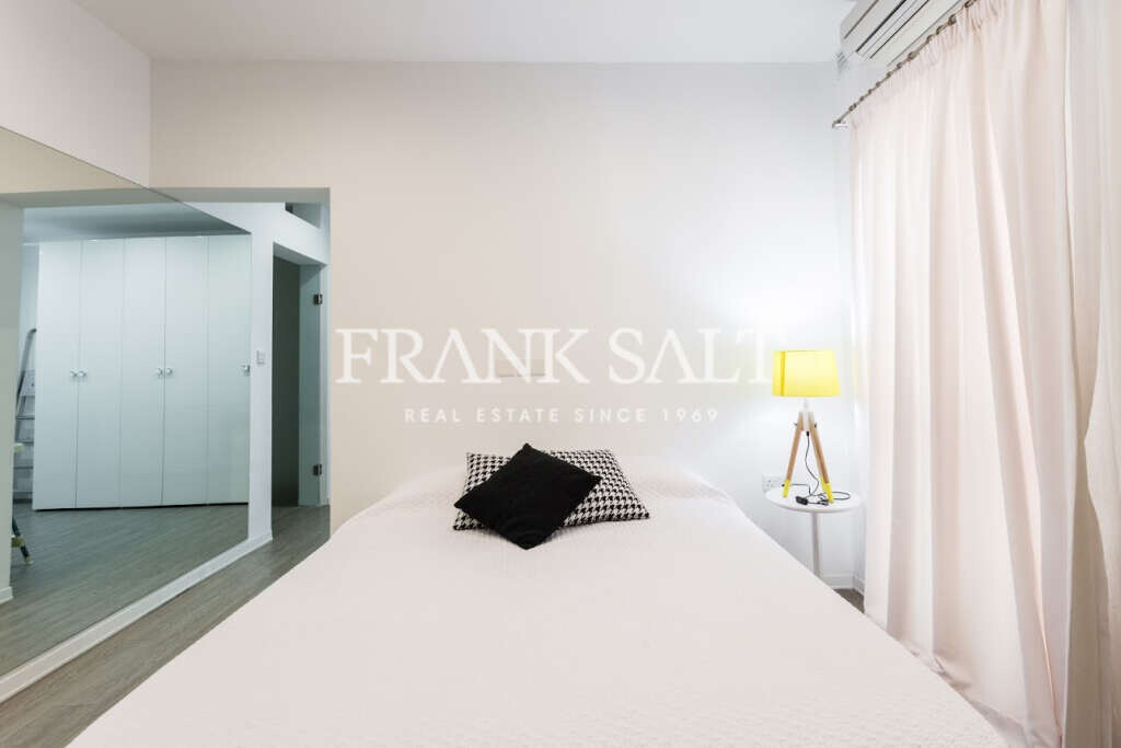Sliema, 3 Bedrooms Bedrooms, ,2 BathroomsBathrooms,For Sale,FRSA-816515