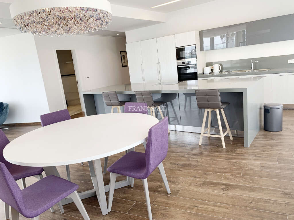 Portomaso, 2 Bedrooms Bedrooms, ,1 BathroomBathrooms,For Sale,FRSA-916346