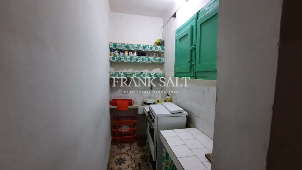 Marsalforn, Gozo, 2 Bedrooms Bedrooms, ,1 BathroomBathrooms,For Sale,FRSA-160132