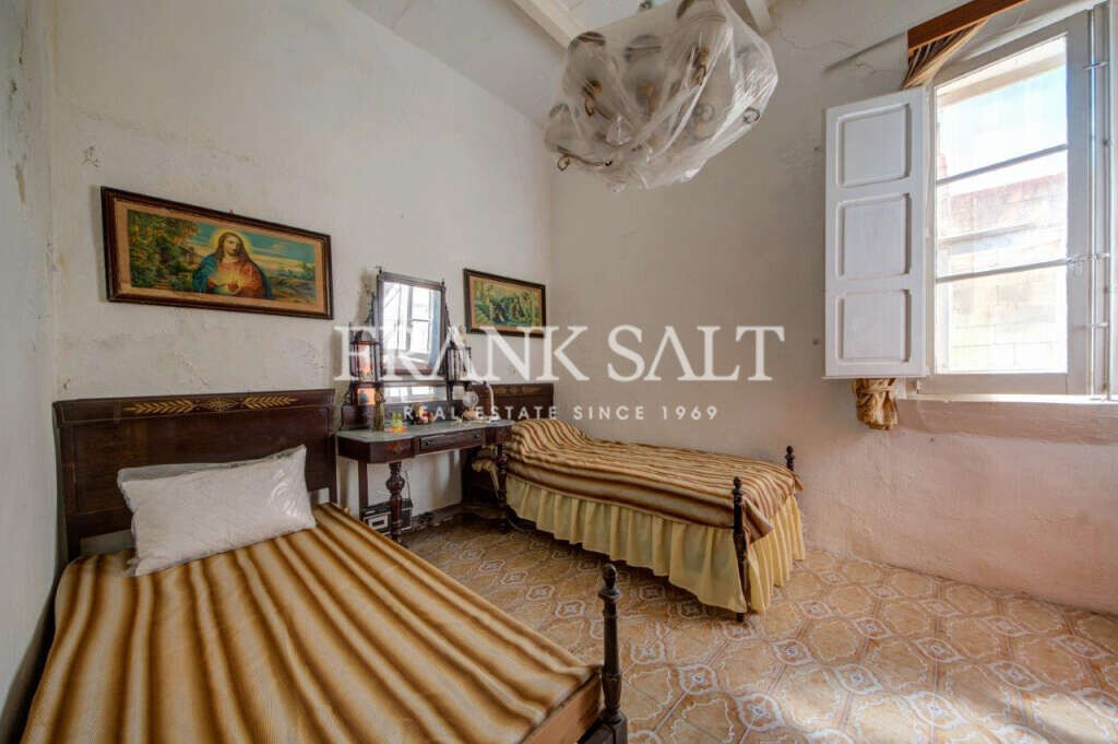 Victoria, Gozo, 3 Bedrooms Bedrooms, ,For Sale,FRSA-160131