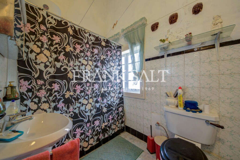 Victoria, Gozo, 3 Bedrooms Bedrooms, ,For Sale,FRSA-160131