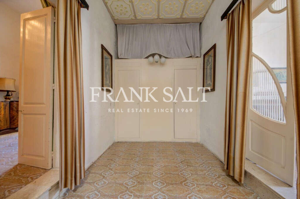 Victoria, Gozo, 3 Bedrooms Bedrooms, ,For Sale,FRSA-160131