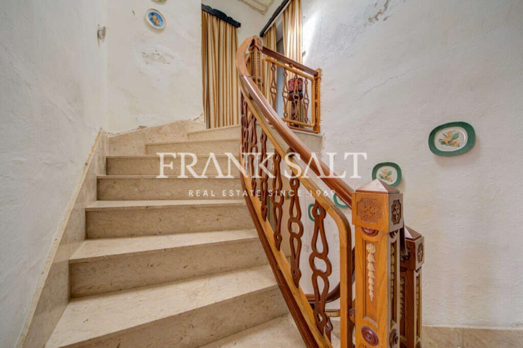 Victoria, Gozo, 3 Bedrooms Bedrooms, ,For Sale,FRSA-160131