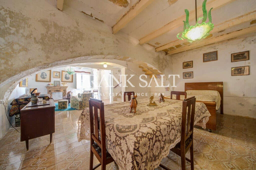 Victoria, Gozo, 3 Bedrooms Bedrooms, ,For Sale,FRSA-160131