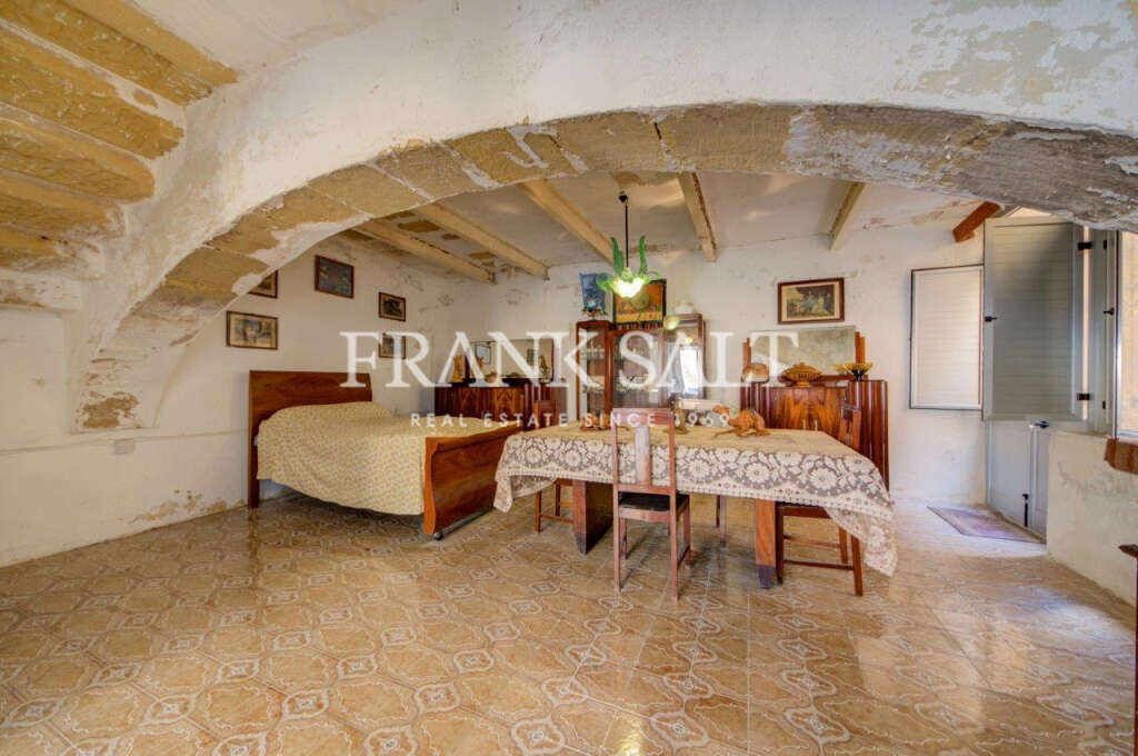 Victoria, Gozo, 3 Bedrooms Bedrooms, ,For Sale,FRSA-160131