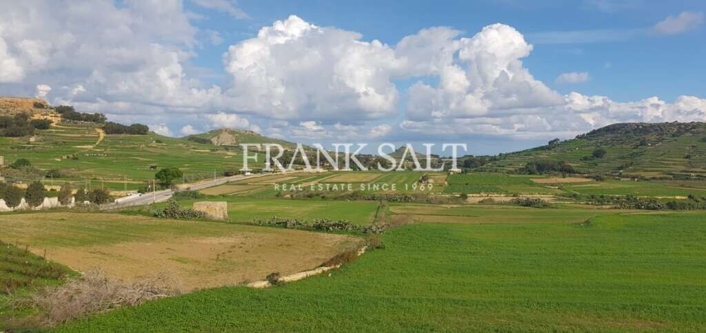 Victoria, Gozo, 1 Bedroom Bedrooms, ,1 BathroomBathrooms,For Sale,FRSA-114354
