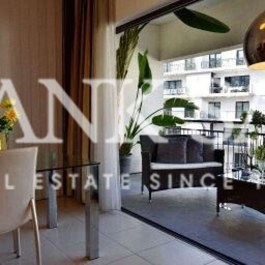 Pender Gardens, 3 Bedrooms Bedrooms, ,2 BathroomsBathrooms,For Sale,FRSA-042449