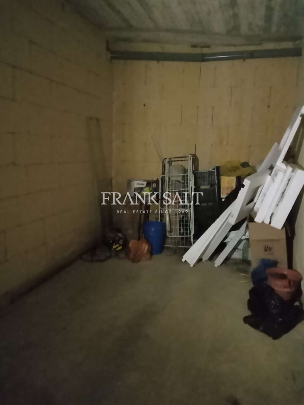 Marsalforn, Gozo, 3 Bedrooms Bedrooms, ,1 BathroomBathrooms,For Sale,FRSA-160062