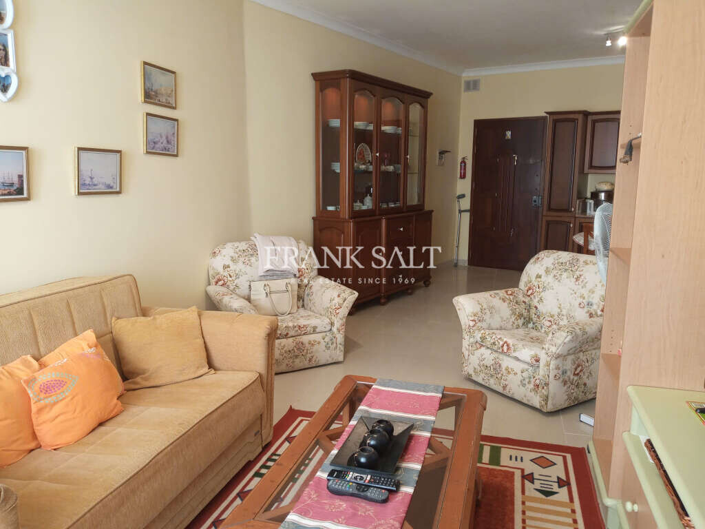 Marsalforn, Gozo, 3 Bedrooms Bedrooms, ,1 BathroomBathrooms,For Sale,FRSA-160062