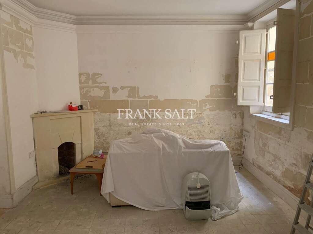 Paceville, 3 Bedrooms Bedrooms, ,For Sale,FRSA-353211