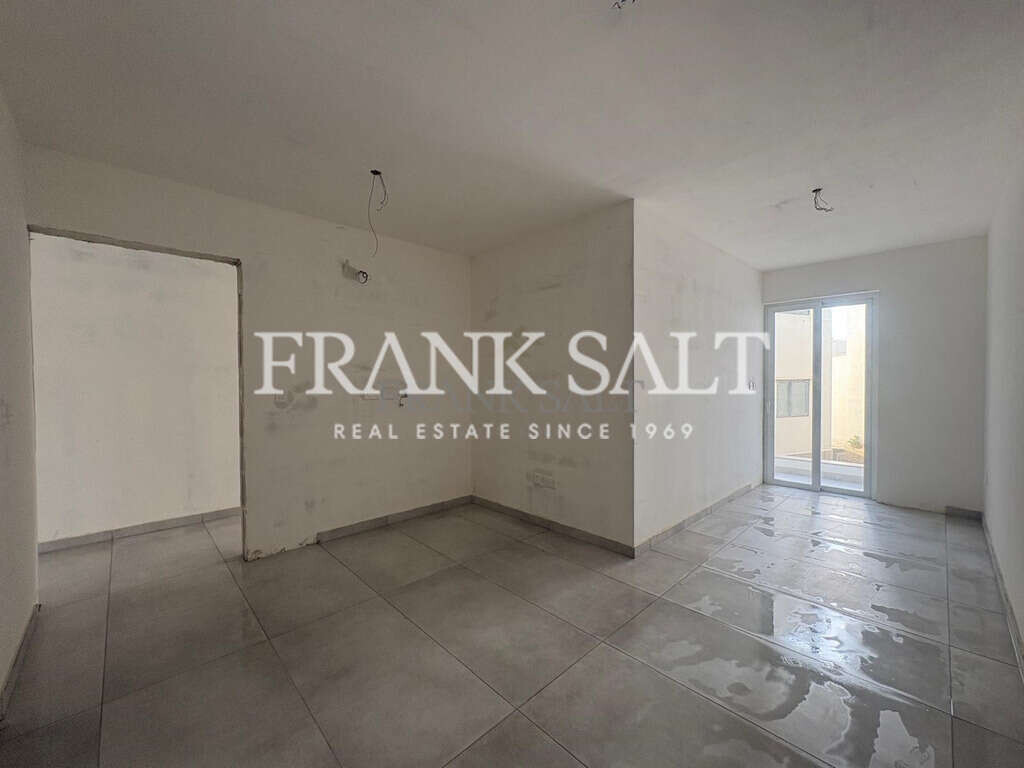 Mosta, 2 Bedrooms Bedrooms, ,1 BathroomBathrooms,For Sale,FRSA-853169