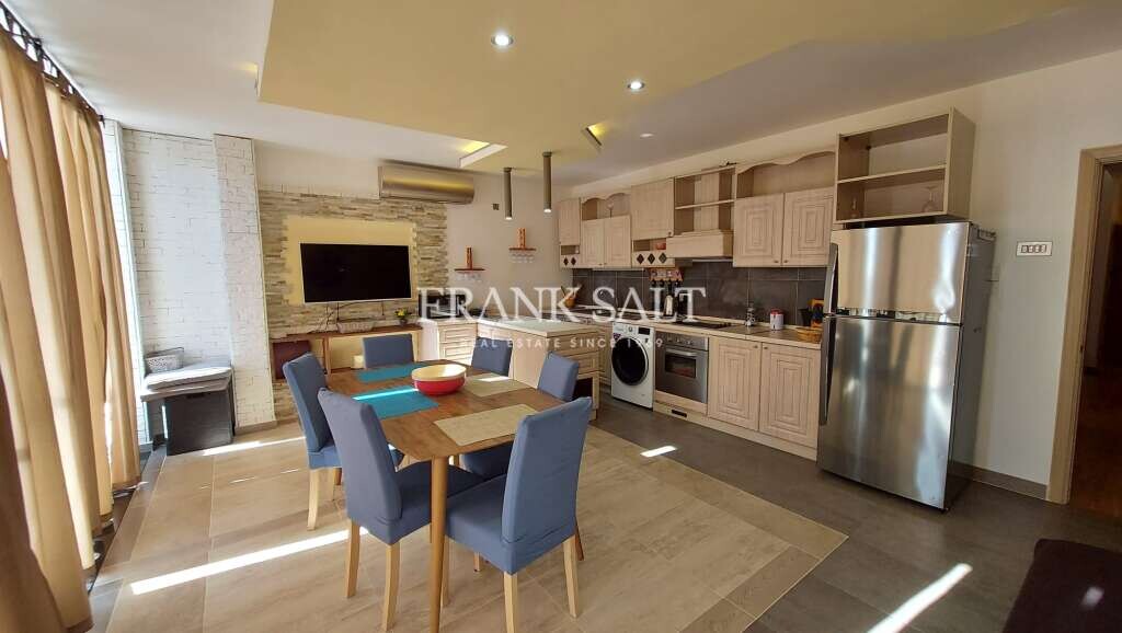 St Pauls Bay, 3 Bedrooms Bedrooms, ,1 BathroomBathrooms,For Sale,FRSA-215813