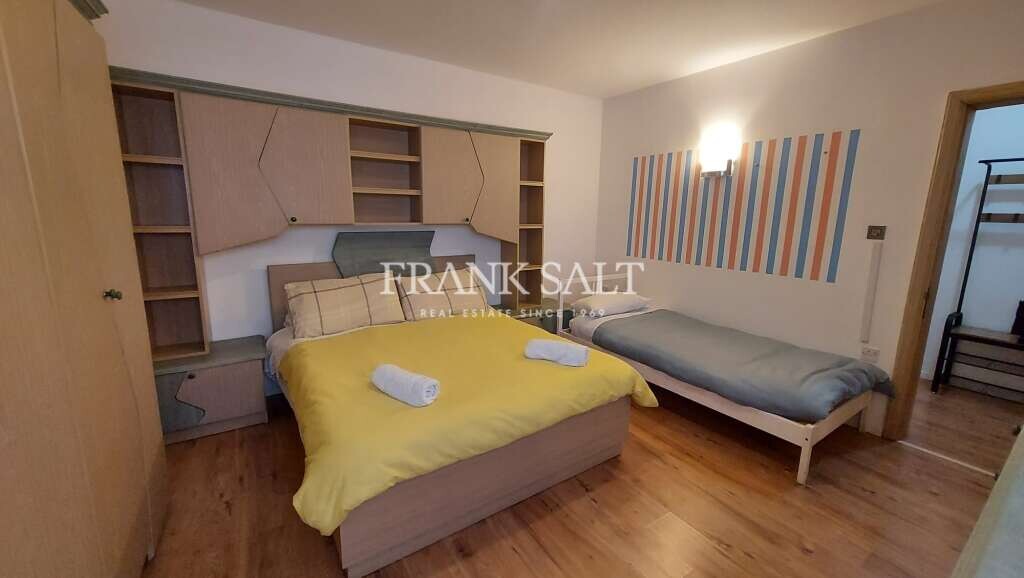 St Pauls Bay, 3 Bedrooms Bedrooms, ,1 BathroomBathrooms,For Sale,FRSA-215813