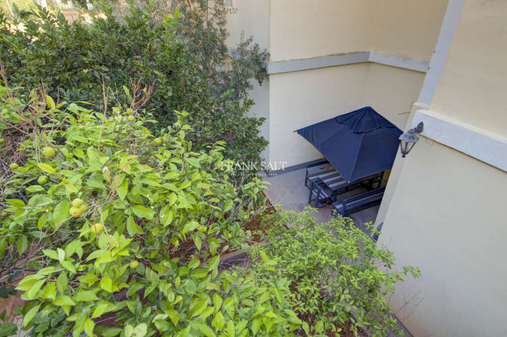 Kappara, 2 Bedrooms Bedrooms, ,For Sale,FRSA-321192