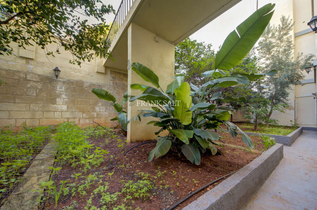 Kappara, 2 Bedrooms Bedrooms, ,For Sale,FRSA-321192