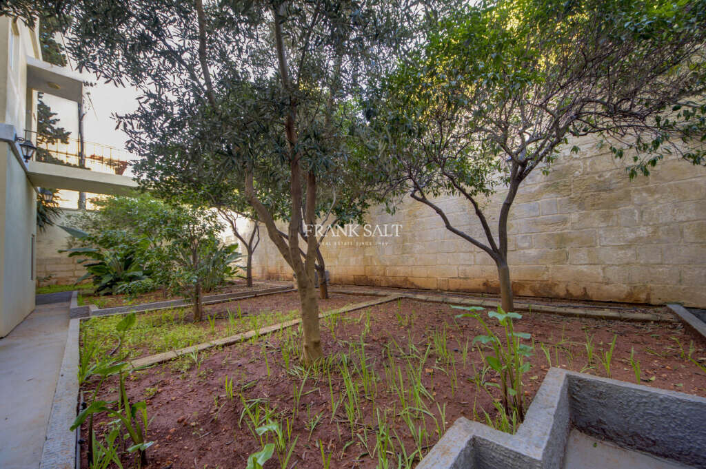 Kappara, 2 Bedrooms Bedrooms, ,For Sale,FRSA-321192