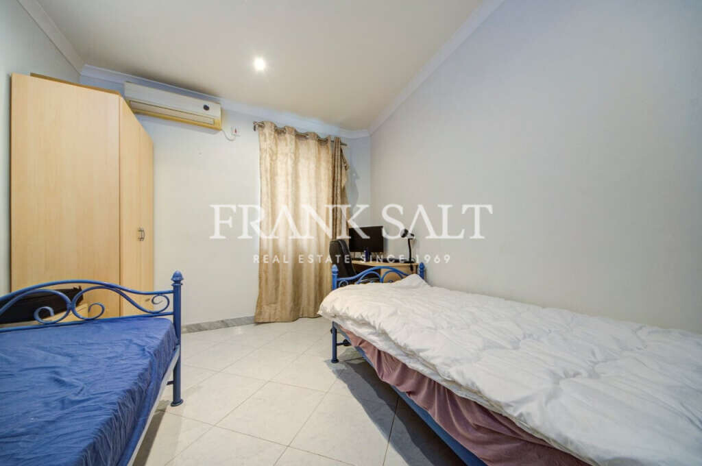 Sliema, 2 Bedrooms Bedrooms, ,1 BathroomBathrooms,For Sale,FRSA-321090