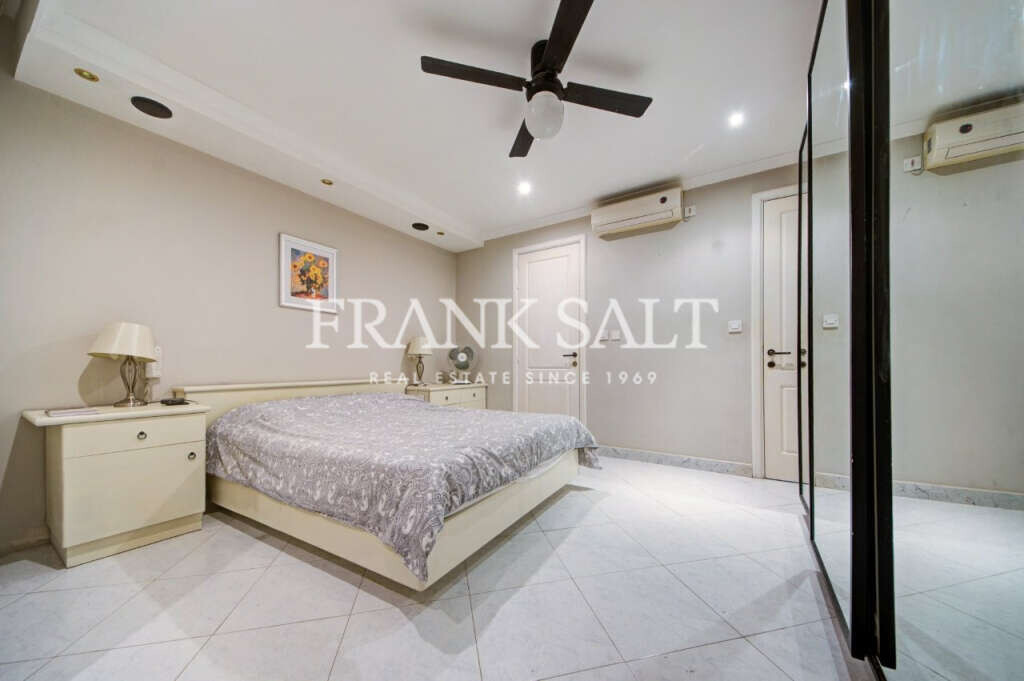 Sliema, 2 Bedrooms Bedrooms, ,1 BathroomBathrooms,For Sale,FRSA-321090