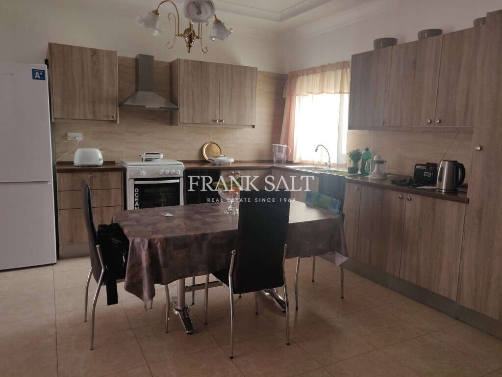 Hamrun, 3 Bedrooms Bedrooms, ,2 BathroomsBathrooms,For Sale,FRSA-321124