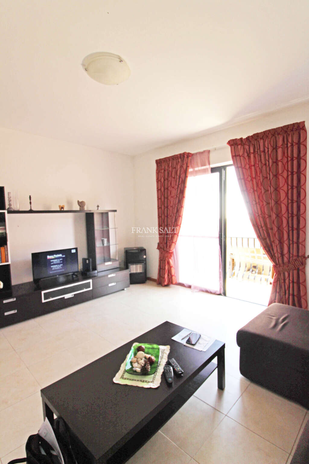 Manikata, 3 Bedrooms Bedrooms, ,1 BathroomBathrooms,For Sale,FRSA-505358