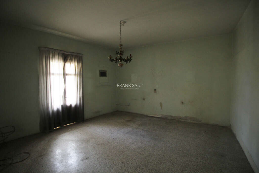 Cospicua, 5 Bedrooms Bedrooms, ,2 BathroomsBathrooms,For Sale,FRSA-713930