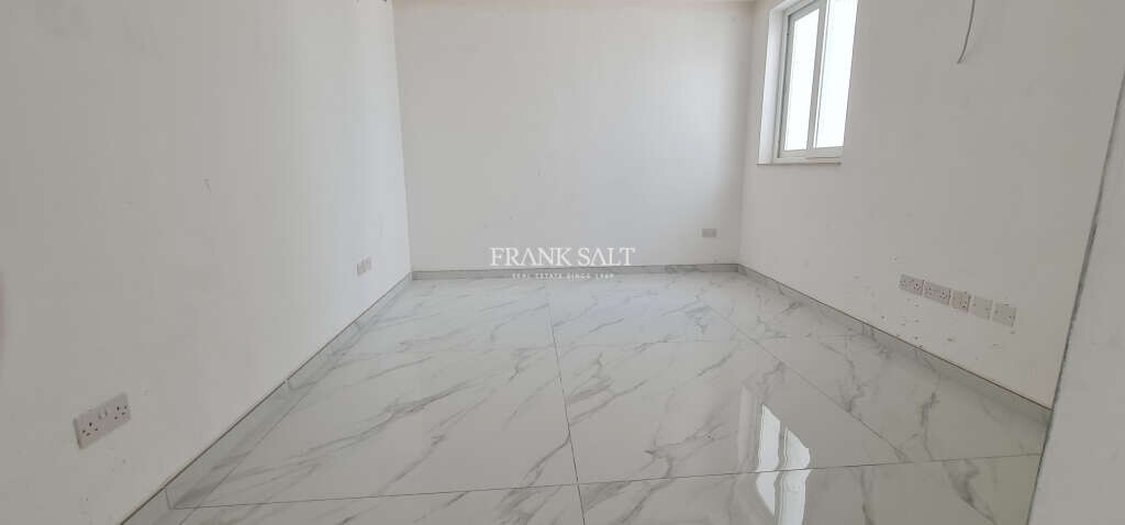 Mellieha, 3 Bedrooms Bedrooms, ,1 BathroomBathrooms,For Sale,FRSA-509642