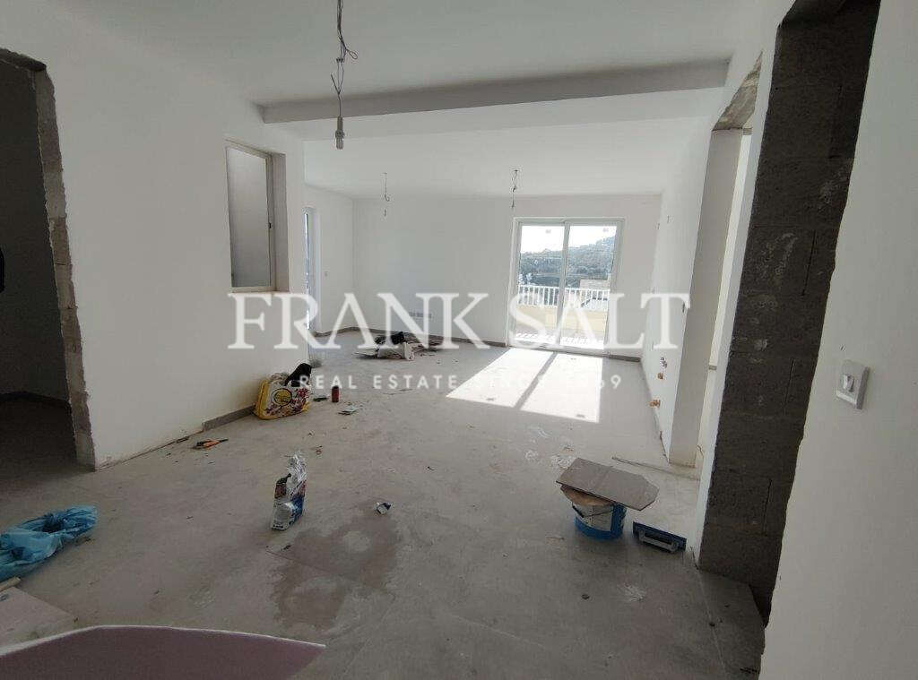 St Pauls Bay, 2 Bedrooms Bedrooms, ,2 BathroomsBathrooms,For Sale,FRSA-320806