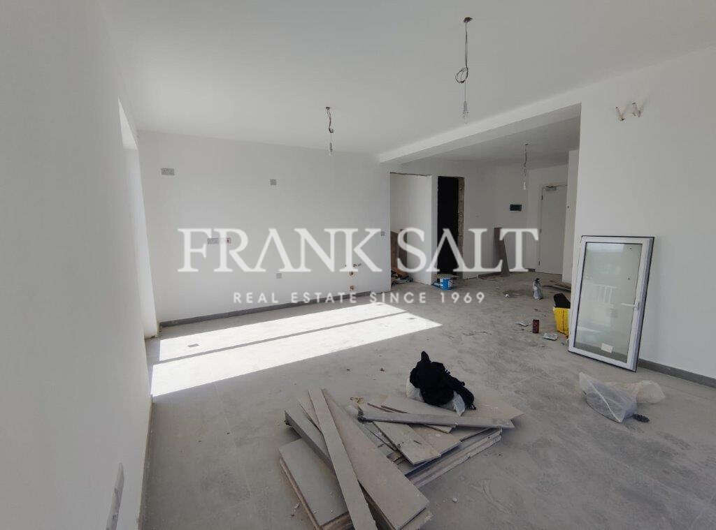 St Pauls Bay, 2 Bedrooms Bedrooms, ,2 BathroomsBathrooms,For Sale,FRSA-320806