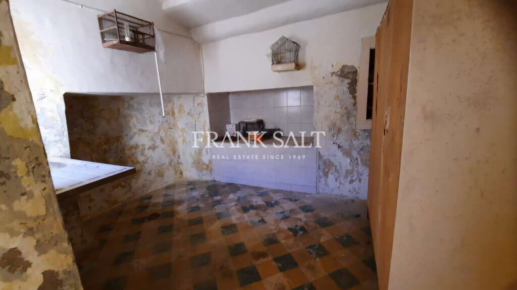 Gharb, Gozo, 3 Bedrooms Bedrooms, ,For Sale,FRSA-113924