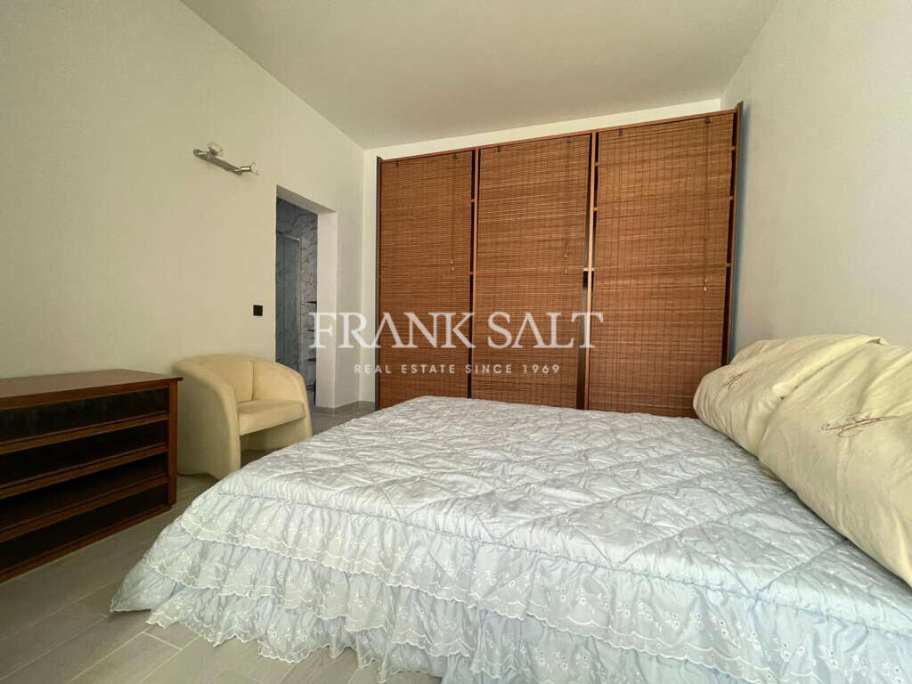 Madliena, 3 Bedrooms Bedrooms, ,4 BathroomsBathrooms,For Sale,FRSA-320967