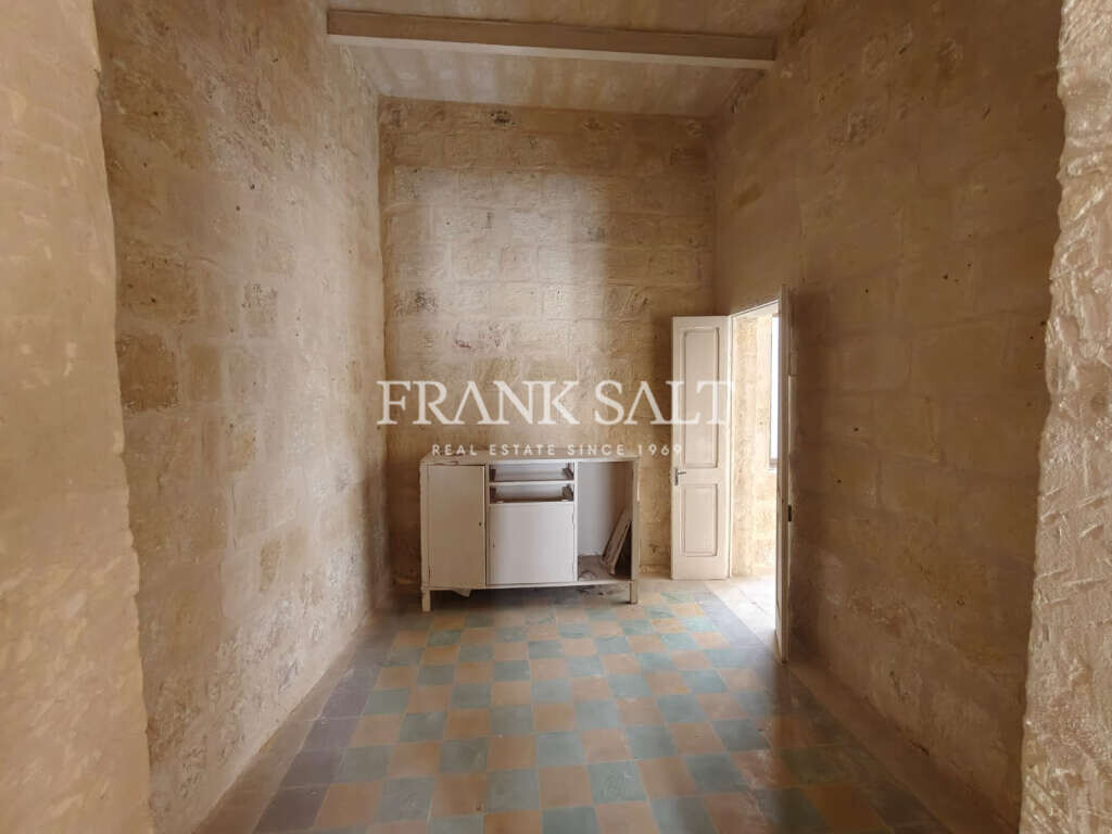 Vittoriosa, 3 Bedrooms Bedrooms, ,1 BathroomBathrooms,For Sale,FRSA-423825