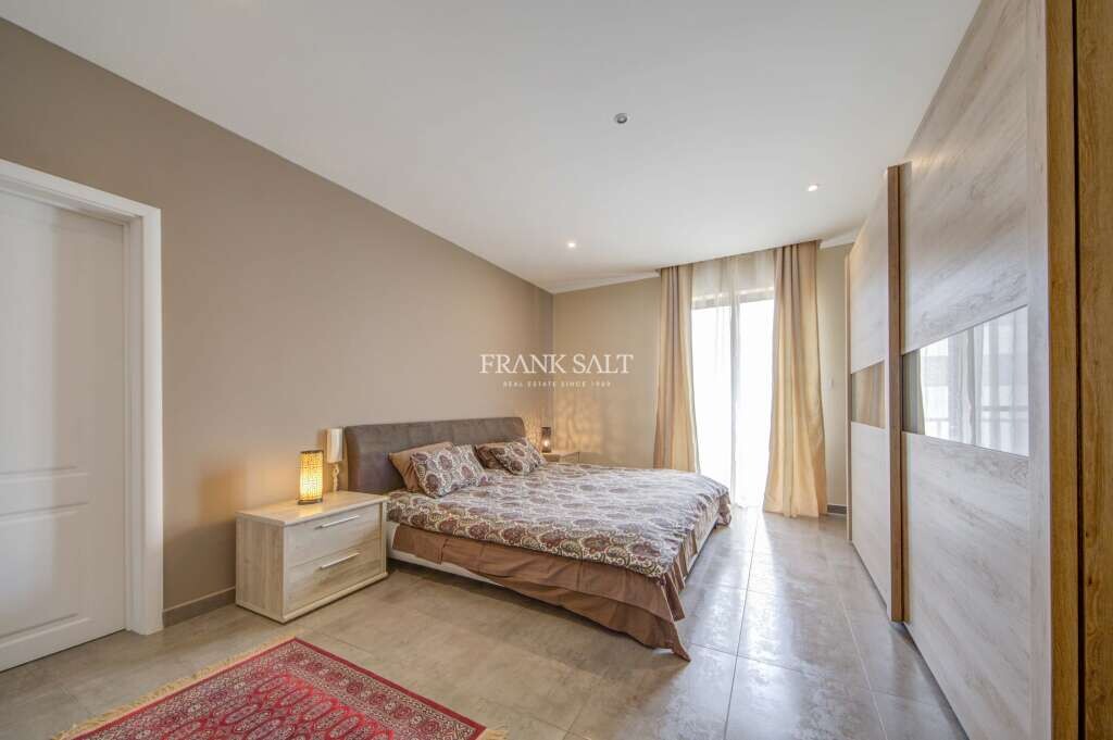 Tal-Ibrag, 3 Bedrooms Bedrooms, ,1 BathroomBathrooms,For Sale,FRSA-912095