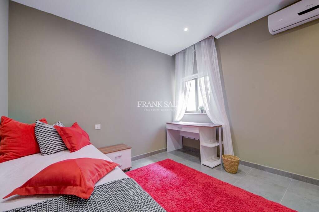 Tal-Ibrag, 3 Bedrooms Bedrooms, ,1 BathroomBathrooms,For Sale,FRSA-912095