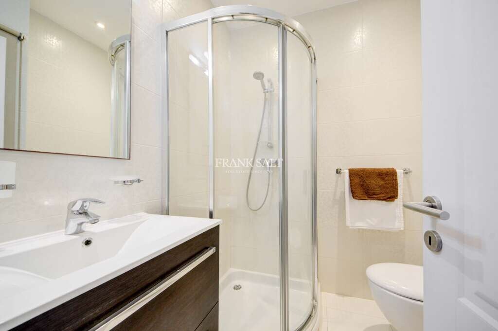 Tal-Ibrag, 3 Bedrooms Bedrooms, ,1 BathroomBathrooms,For Sale,FRSA-912095