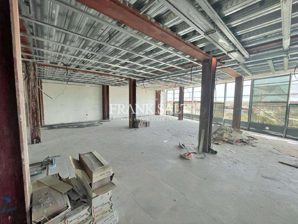 Blata L-bajda, ,For Sale,FRSA-041742