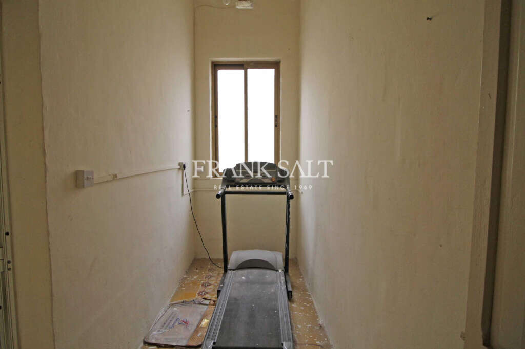 Birkirkara, 1 Bedroom Bedrooms, ,1 BathroomBathrooms,For Sale,FRSA-423722
