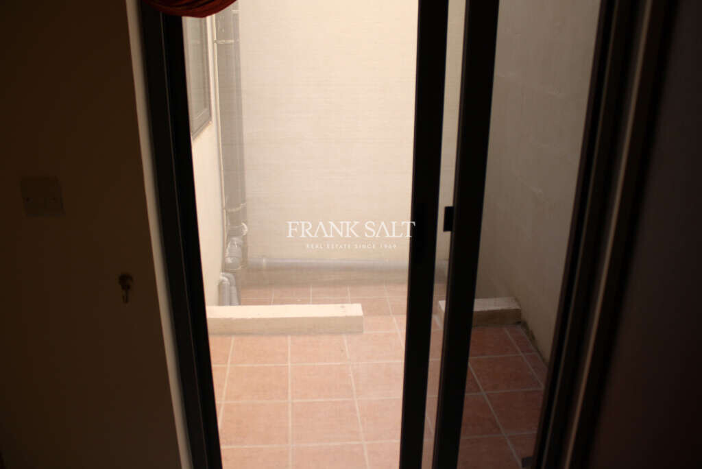 Mgarr, 2 Bedrooms Bedrooms, ,For Sale,FRSA-510871