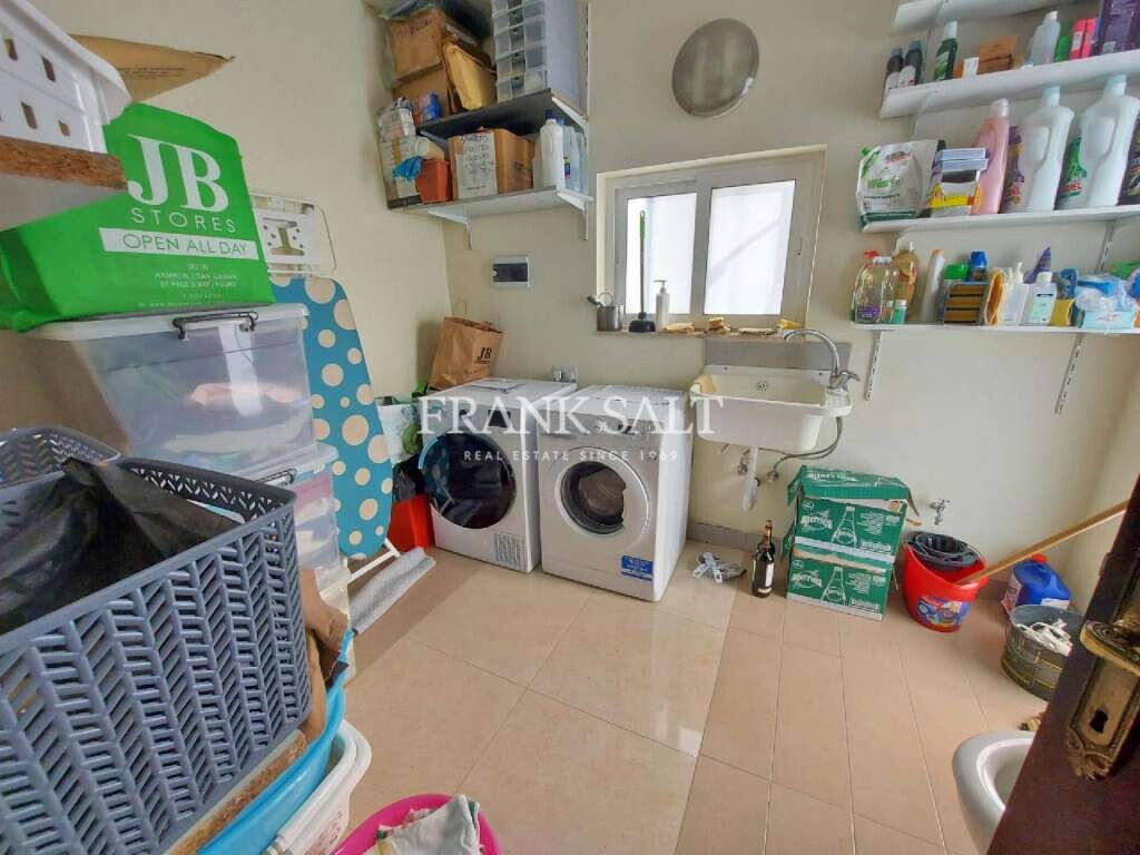 Msida, 3 Bedrooms Bedrooms, ,3 BathroomsBathrooms,For Sale,FRSA-041650