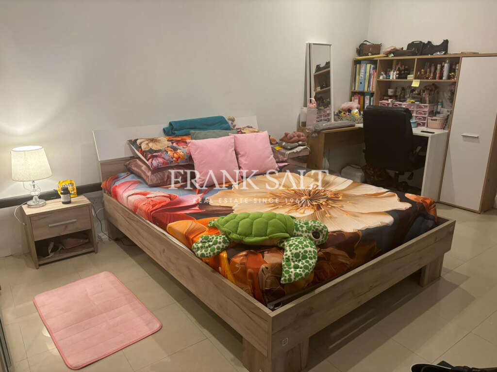 Bahar ic-Caghaq, 3 Bedrooms Bedrooms, ,1 BathroomBathrooms,For Sale,FRSA-320738