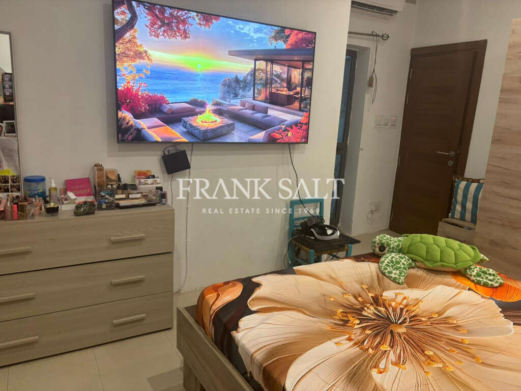 Bahar ic-Caghaq, 3 Bedrooms Bedrooms, ,1 BathroomBathrooms,For Sale,FRSA-320738