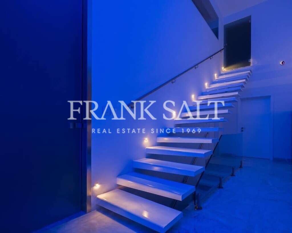 Rabat, 3 Bedrooms Bedrooms, ,1 BathroomBathrooms,For Sale,FRSA-507607