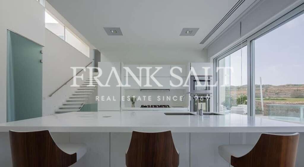 Rabat, 3 Bedrooms Bedrooms, ,1 BathroomBathrooms,For Sale,FRSA-507607