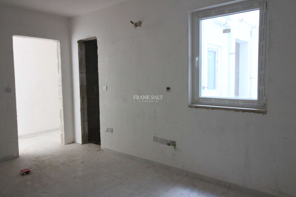 Gharghur, 3 Bedrooms Bedrooms, ,1 BathroomBathrooms,For Sale,FRSA-041293